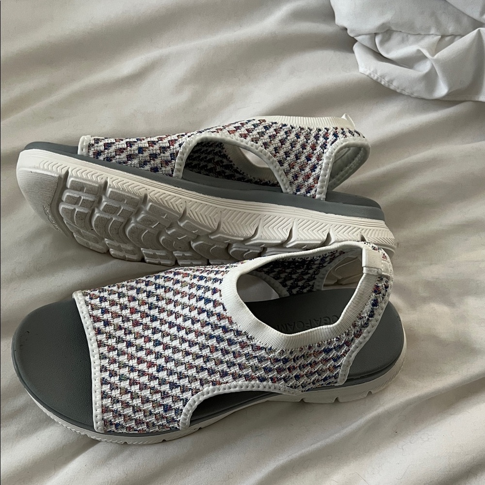 Skechers White and Gray Slip-On Sandals